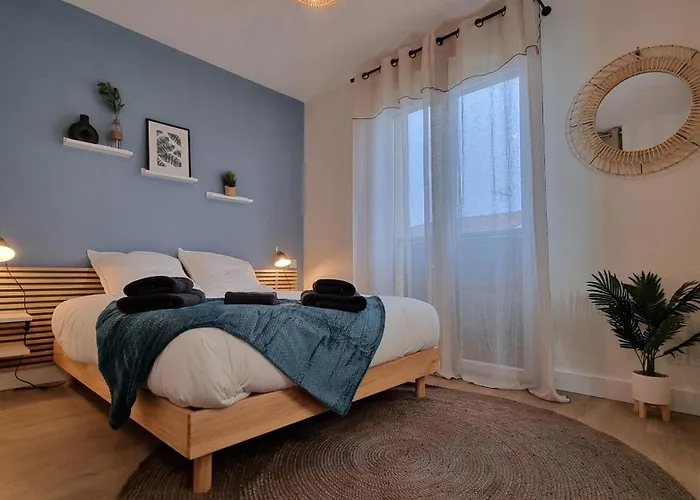 شقة T2 Quartier Mermoz, 2 Places De Parking Privees