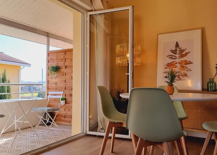 شقة T2 Quartier Mermoz, 2 Places De Parking Privees *